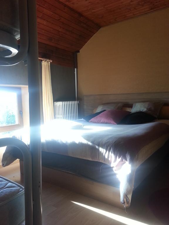 Auberge Au Bon Vivant Vesqueville Kamer foto